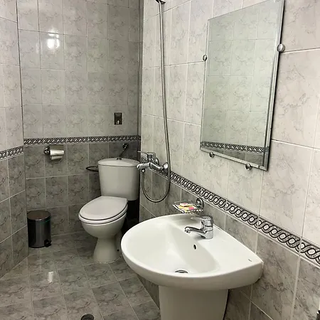 Alpha Family فندق 2*