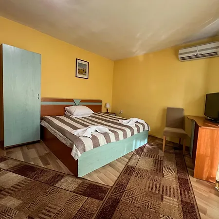 Alpha Family بلاغويفغراد